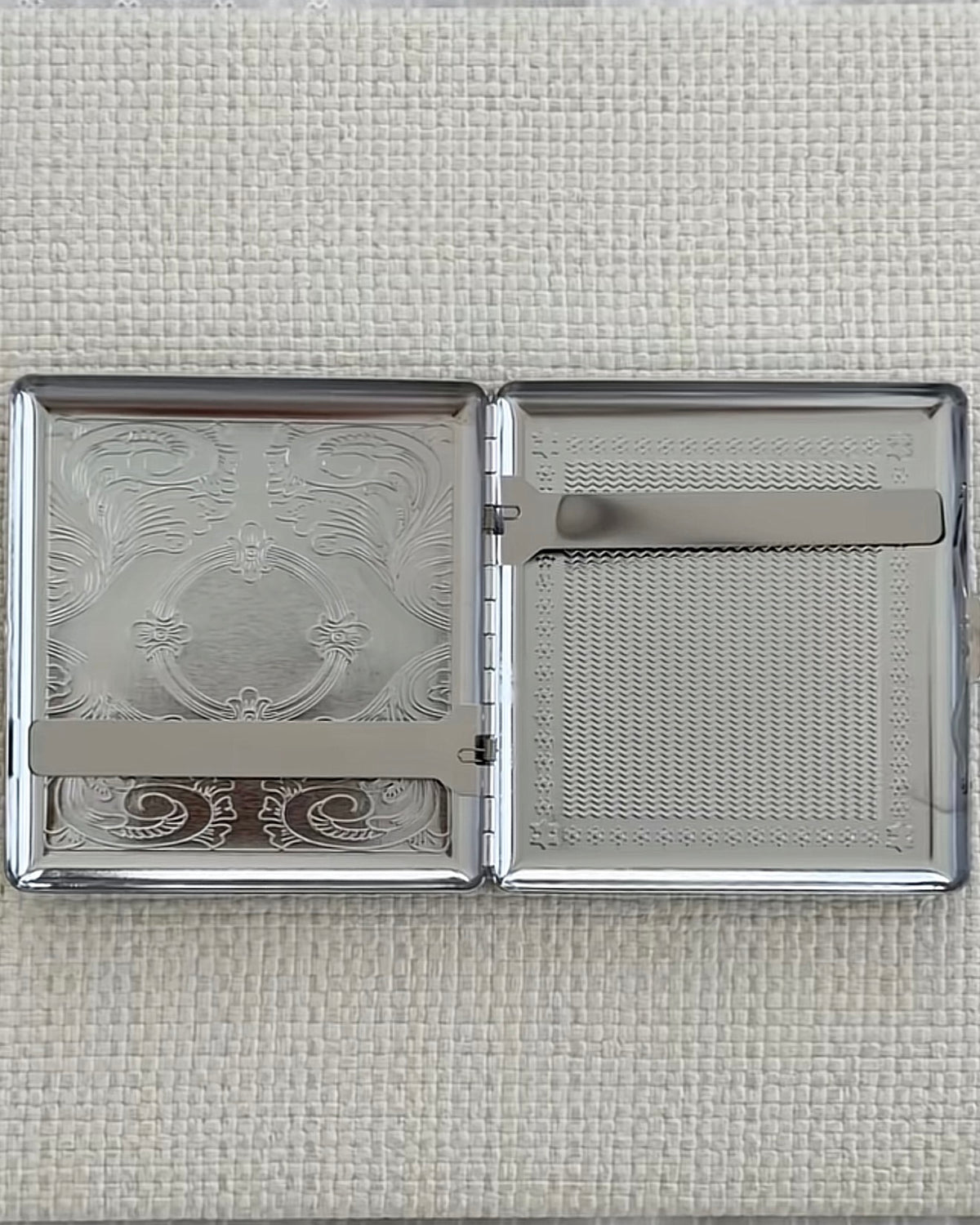 Chrome Cig Case